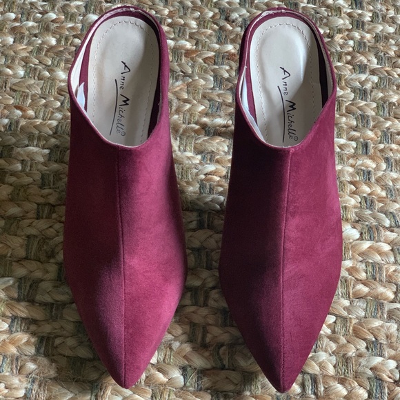 💥Host Pick💥 Pointed Toe Slip On Mule Heels - Picture 7 of 8